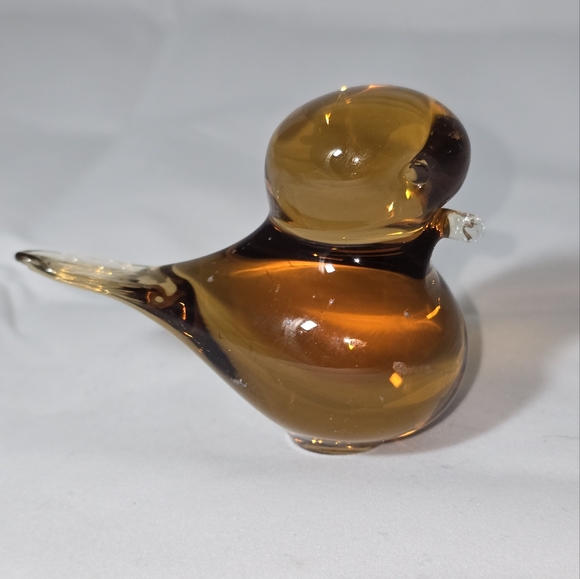 Darling Amber Art Glass Bird Paperweight/Figurine *as is* - Picture 6 of 7